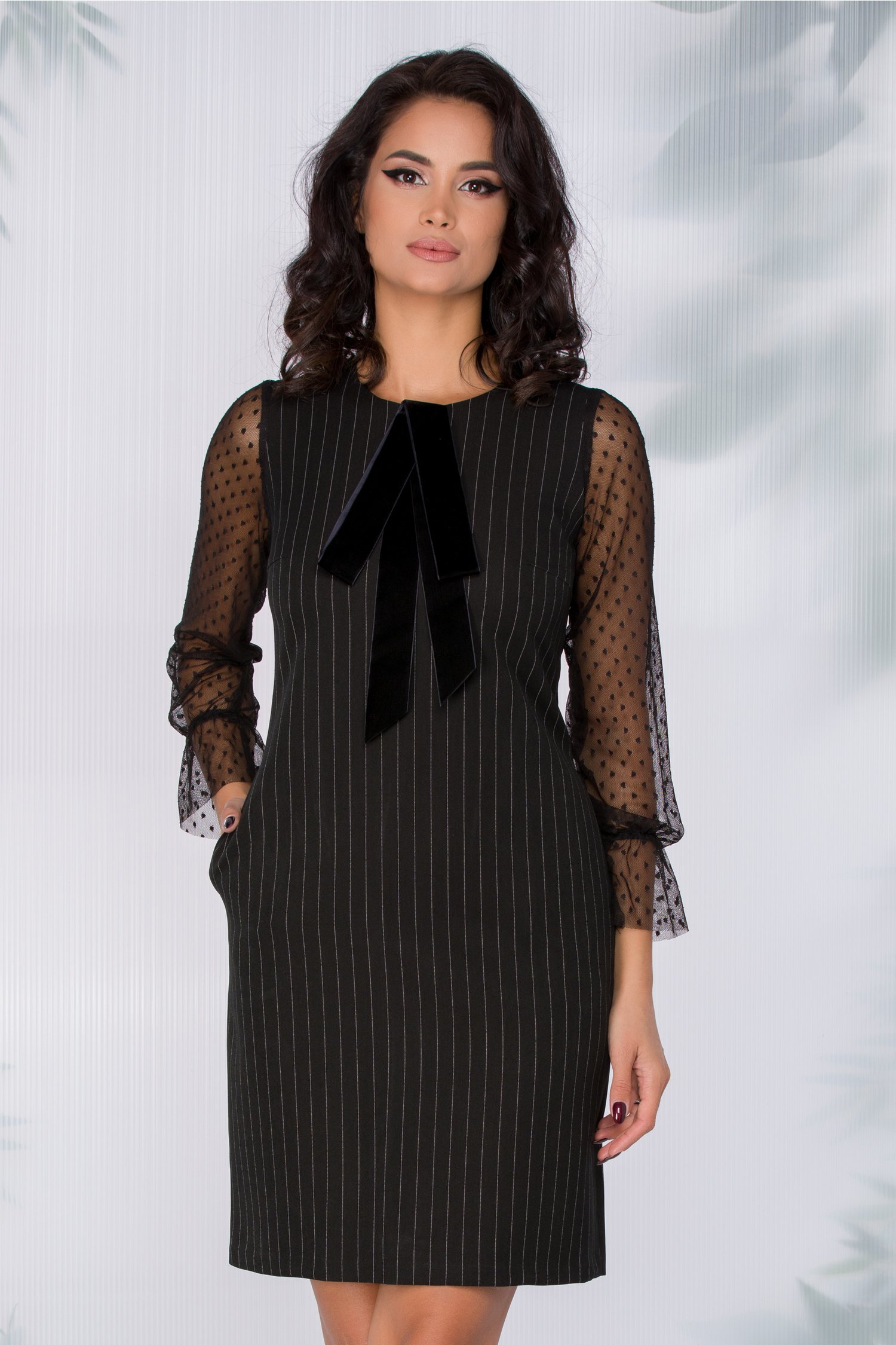 Rochie Moze neagra cu dungi si maneci din tull cu buline - Rochii