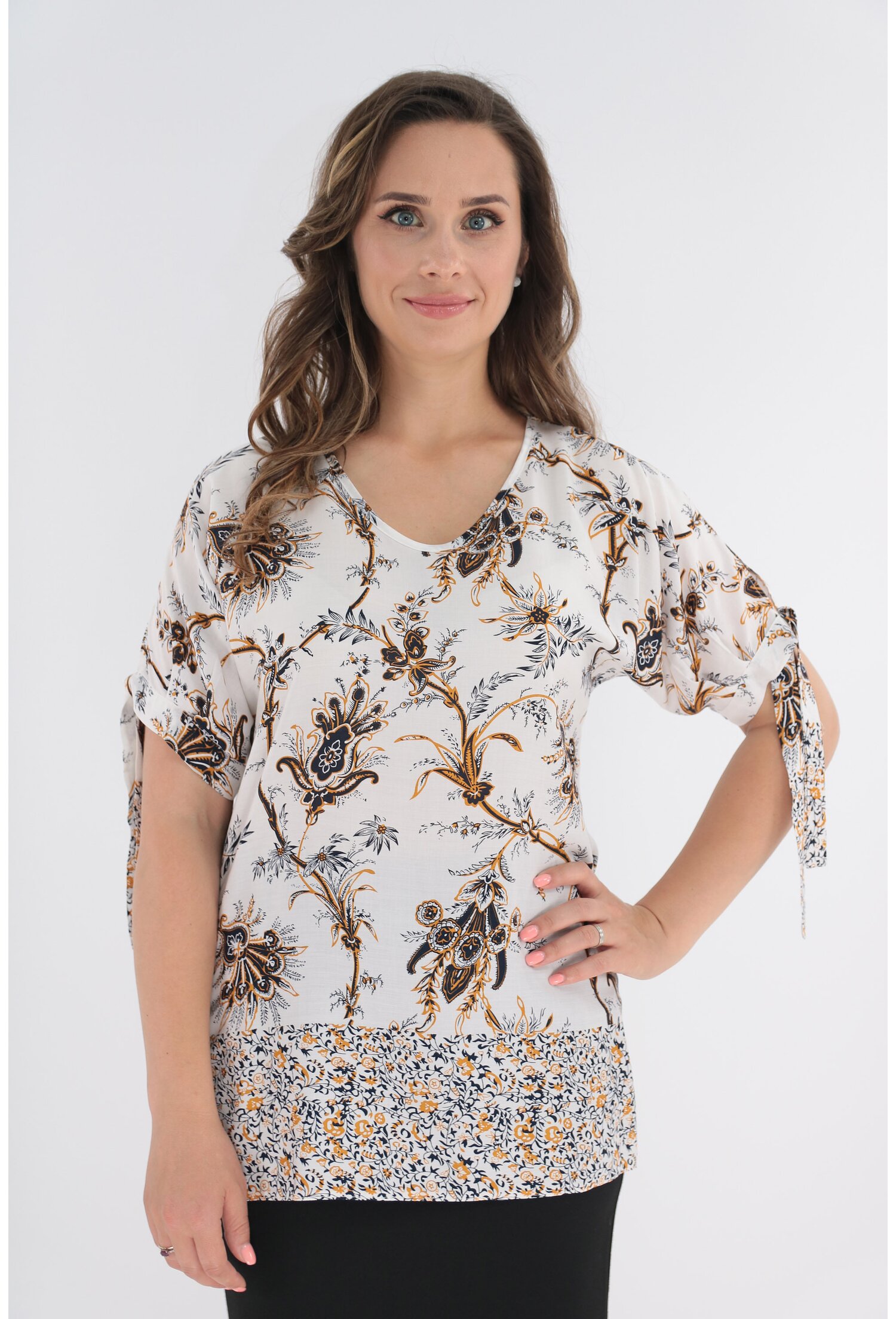 Bluza alba din vascoza cu print floral si fundite la maneci