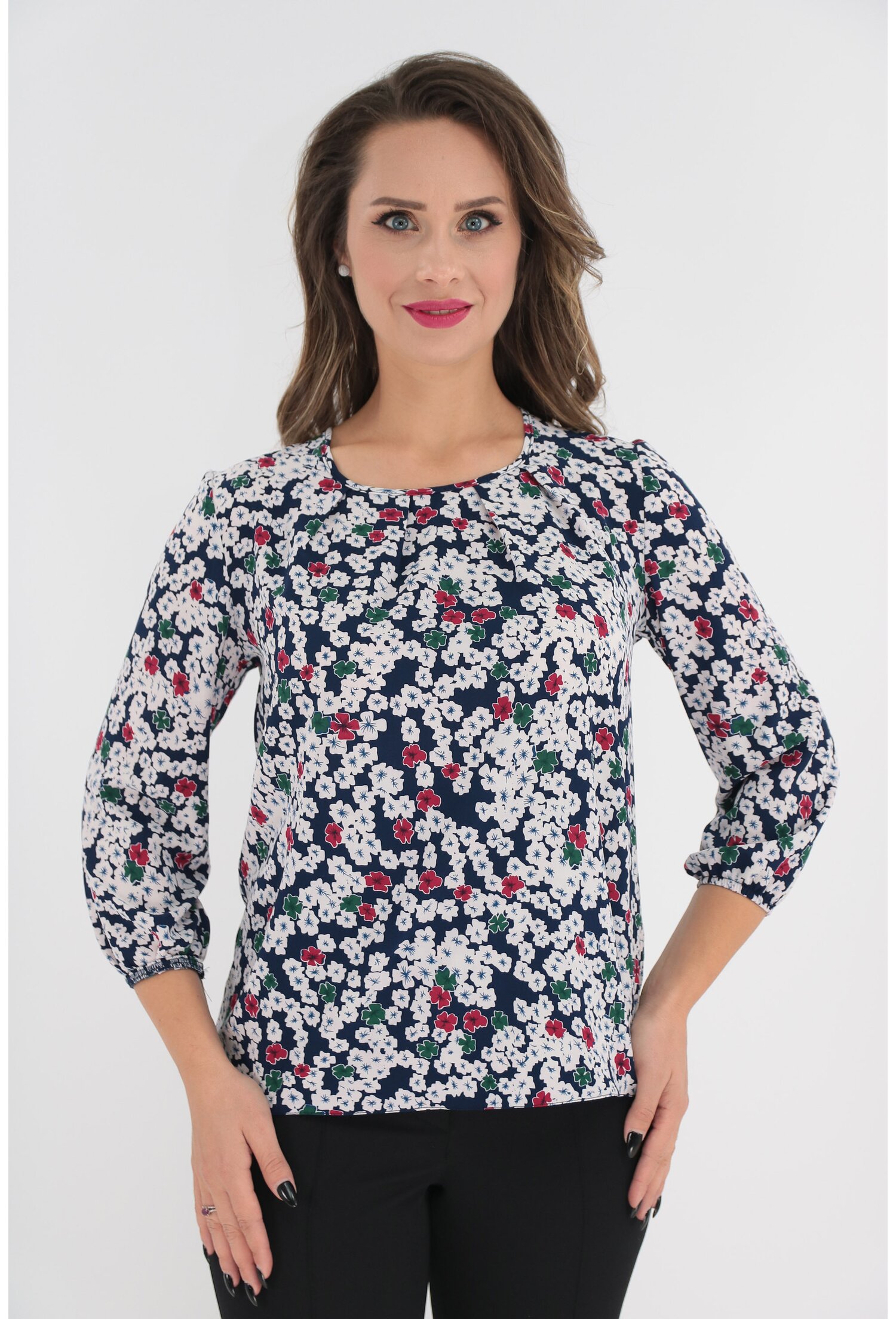 Bluza cu desen floral multicolor