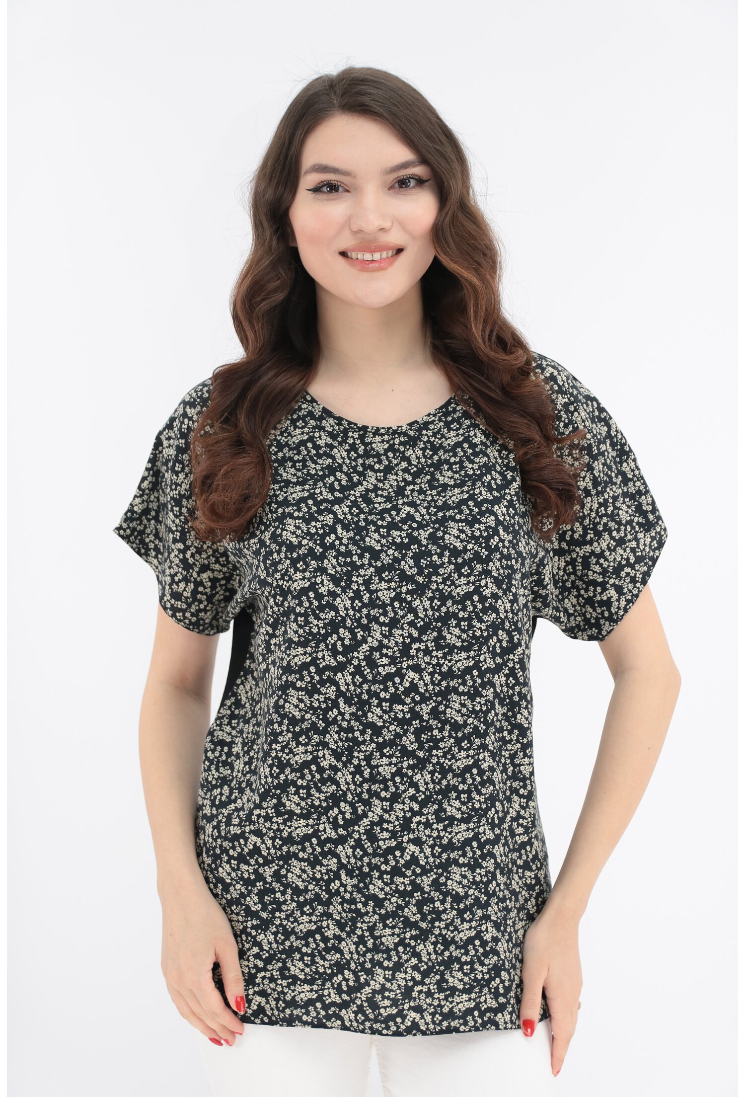 Bluza neagra din bumbac cu print floral crem