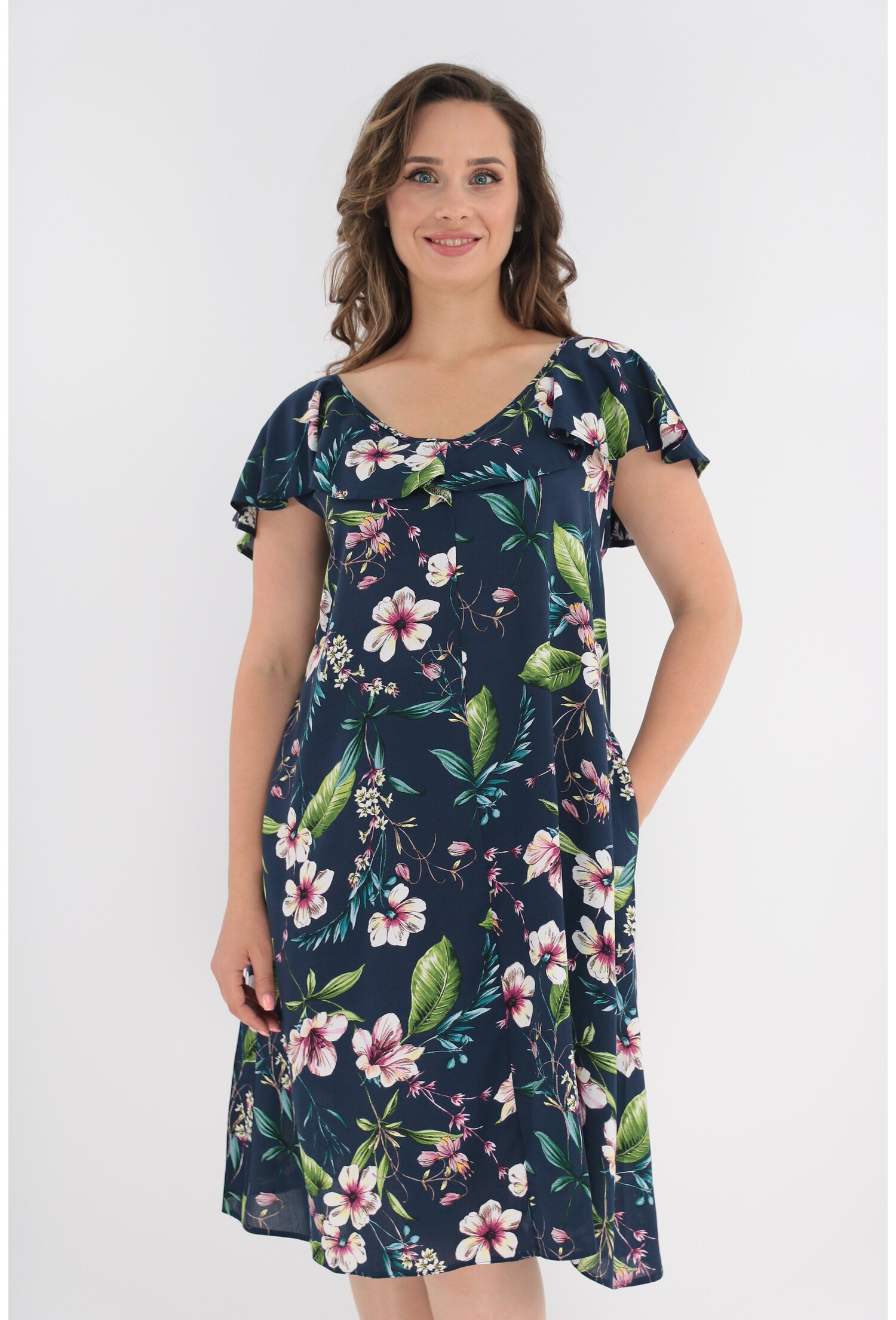 Rochie lejera bleumarin cu volan la decolteu