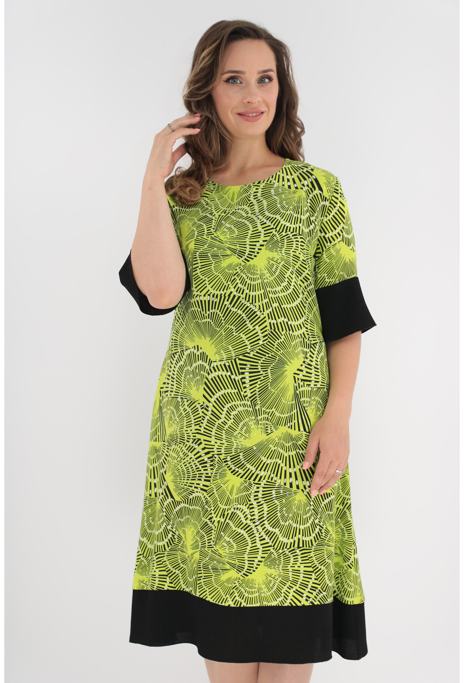 Rochie lejera verde deschis cu print abstract negru